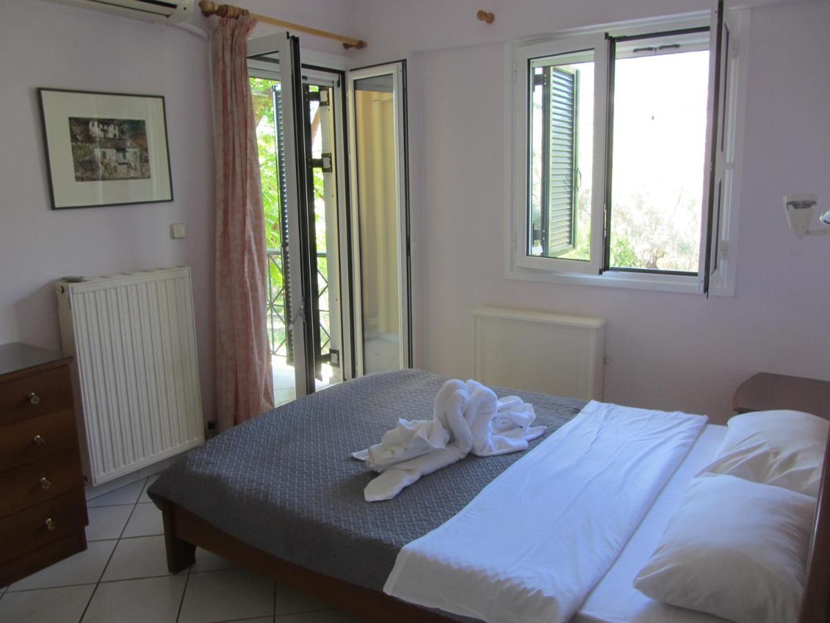 Xristina Studios Vasiliki  Exterior photo