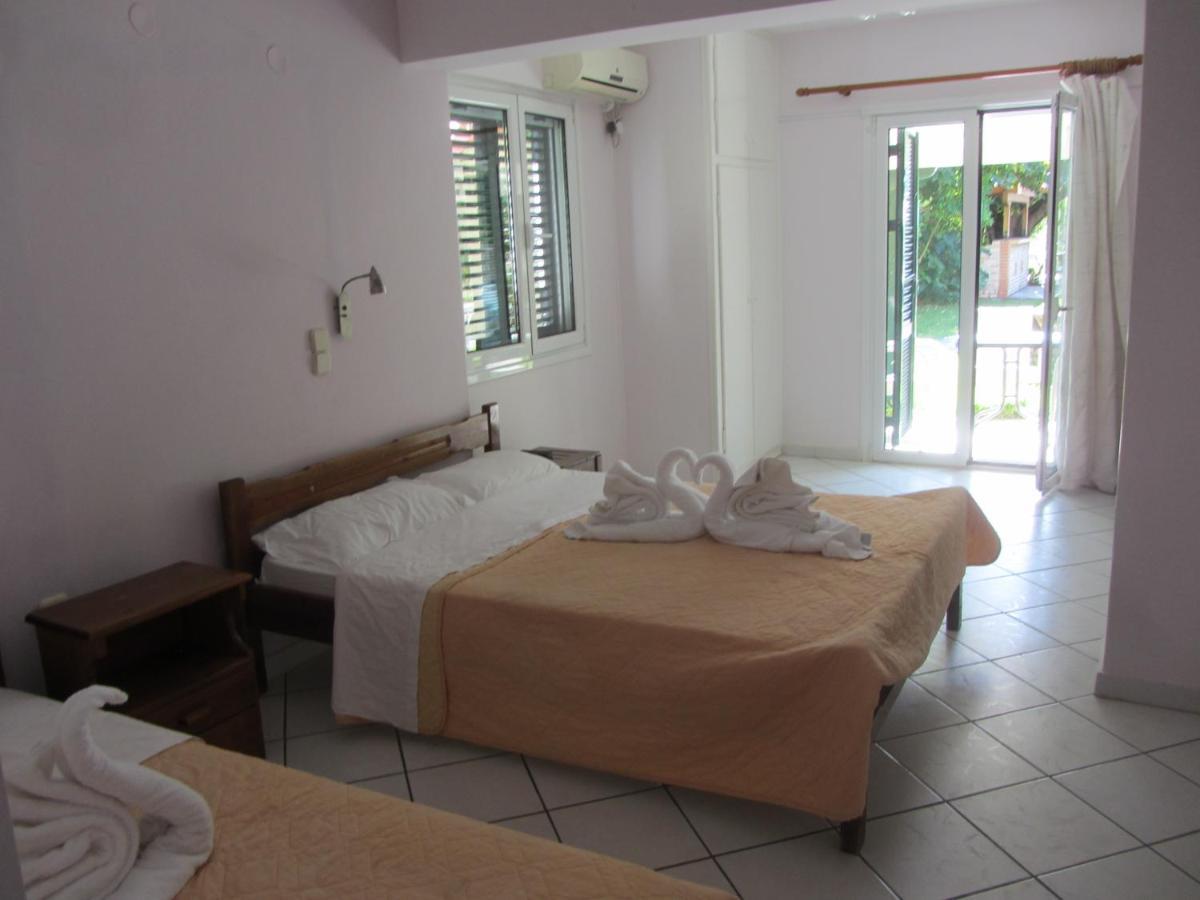 Xristina Studios Vasiliki  Exterior photo